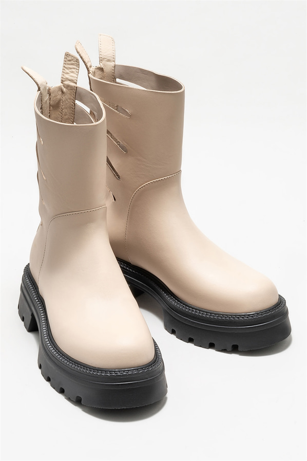 Bej deri kadın bot, günlük kullanım için - Elle Shoes