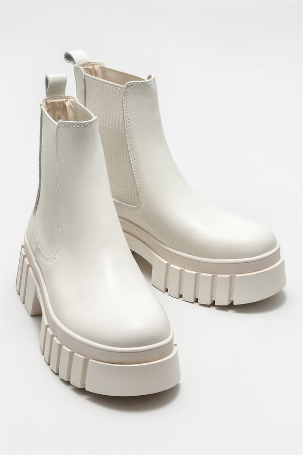 Bej deri kadın günlük bot, günlük kullanım için - Elle Shoes