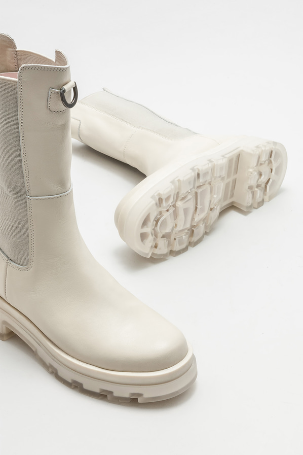 Bej deri düz kadın bot, günlük kullanım için - Elle Shoes