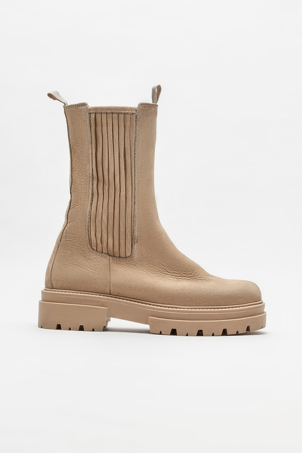 Bej deri düz kadın bot, günlük kullanım için - Elle Shoes