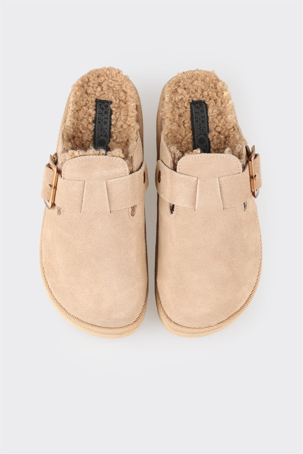 Bej deri düz kadın terlik, rahat kullanım için - Elle Shoes