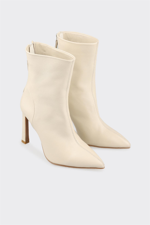 Bej deri topuklu kadın bot, ofis stili için - Elle Shoes