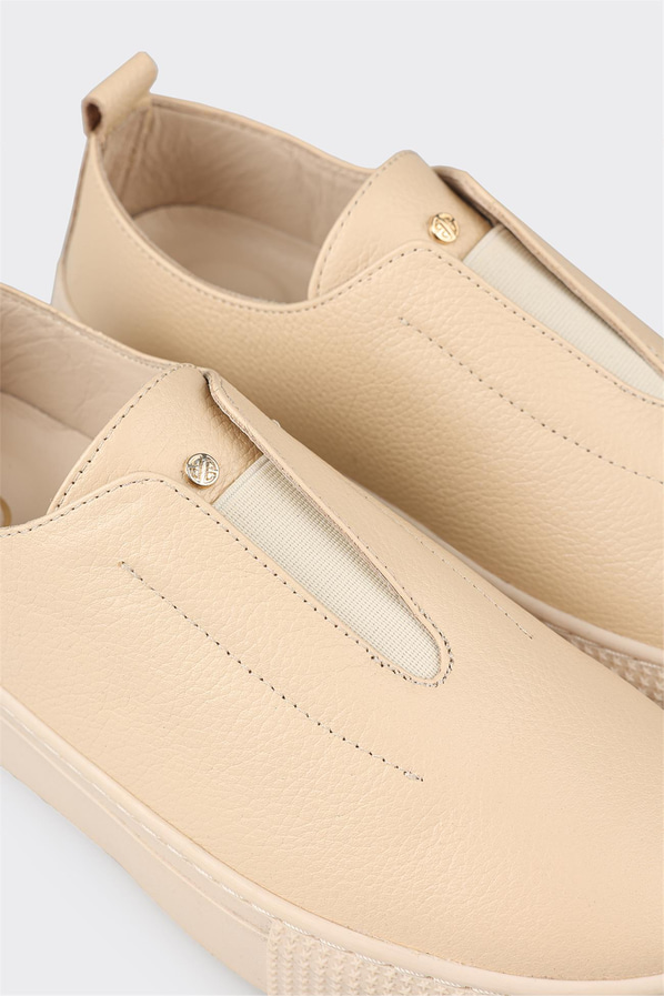 Bej deri kadın sneaker, ofis stili için - Elle Shoes