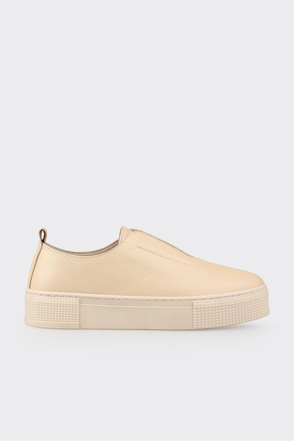 Bej deri kadın sneaker, ofis stili için - Elle Shoes