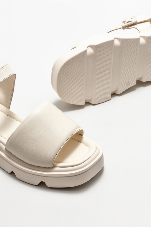 Bej deri kadın sandalet - Elle Shoes