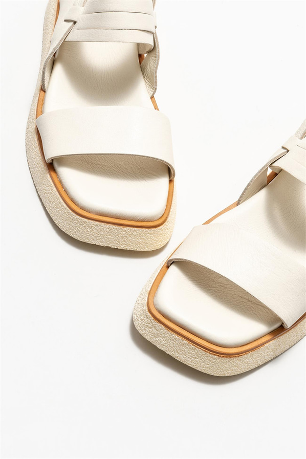 Bej deri kadın sandalet - Elle Shoes