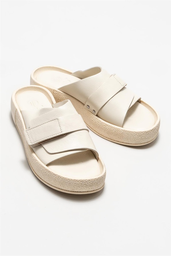 Bej deri kadın terlik - Elle Shoes