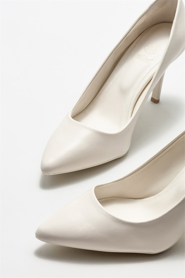 Bej deri sivri burunlu topuklu kadın stiletto, klasik stil için - Elle Shoes