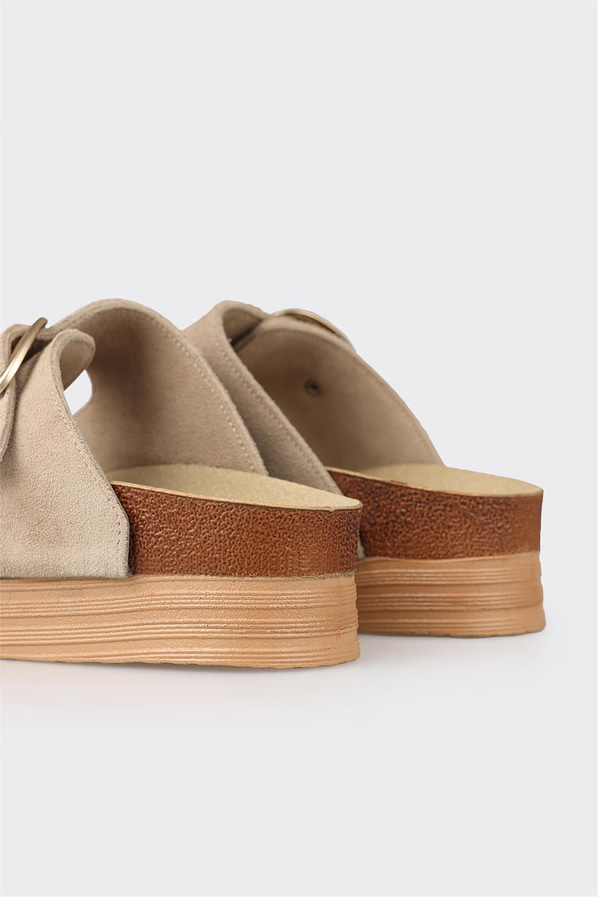 Bej deri simli kadın düz terlik, rahat kullanım için - Elle Shoes