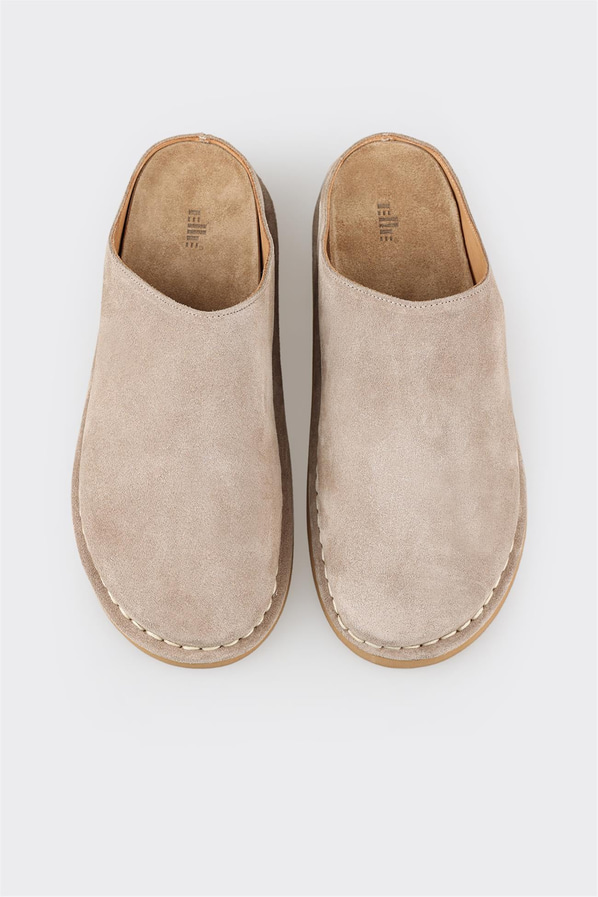Bej kahve deri düz yumuşak dokulu kadın terlik, rahat kullanım için - Elle Shoes