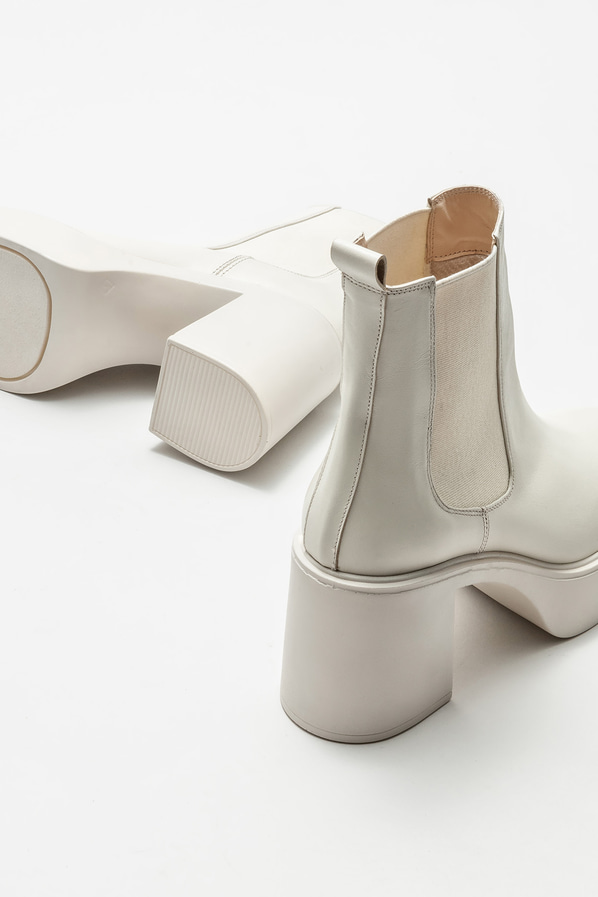 Bej deri topuklu kadın bot - Elle Shoes