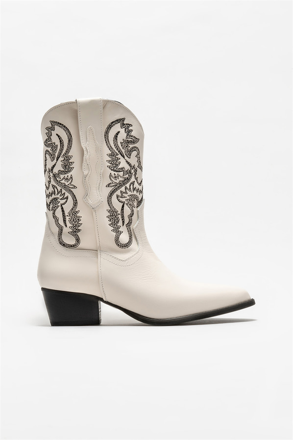 Bej deri topuklu kadın bot - Elle Shoes