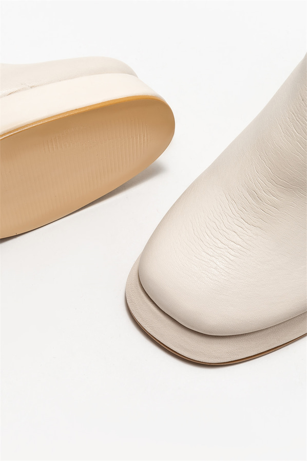 Bej deri topuklu kadın bot - Elle Shoes