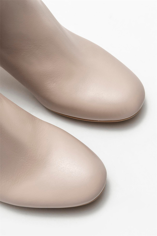 Bej deri topuklu kadın bot - Elle Shoes