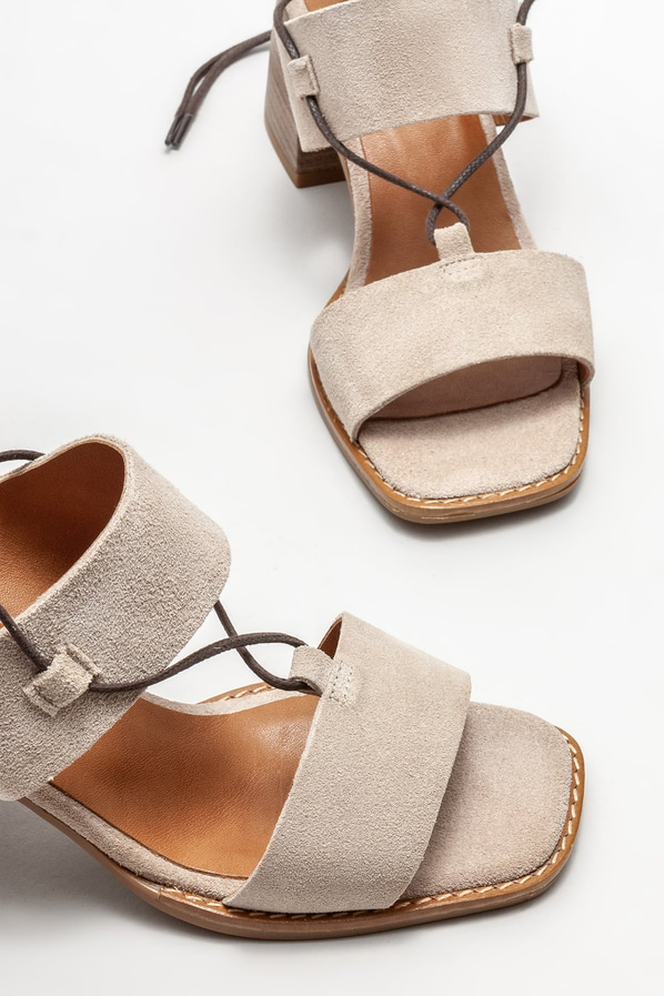 Bej deri topuklu kadın sandalet - Elle Shoes