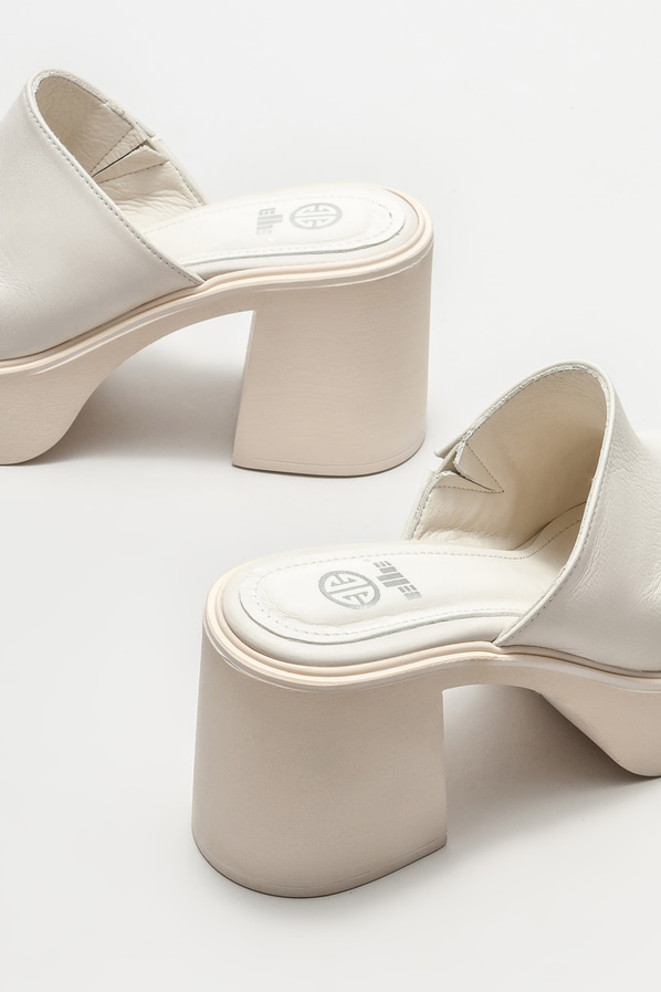 Bej deri topuklu kadın terlik - Elle Shoes