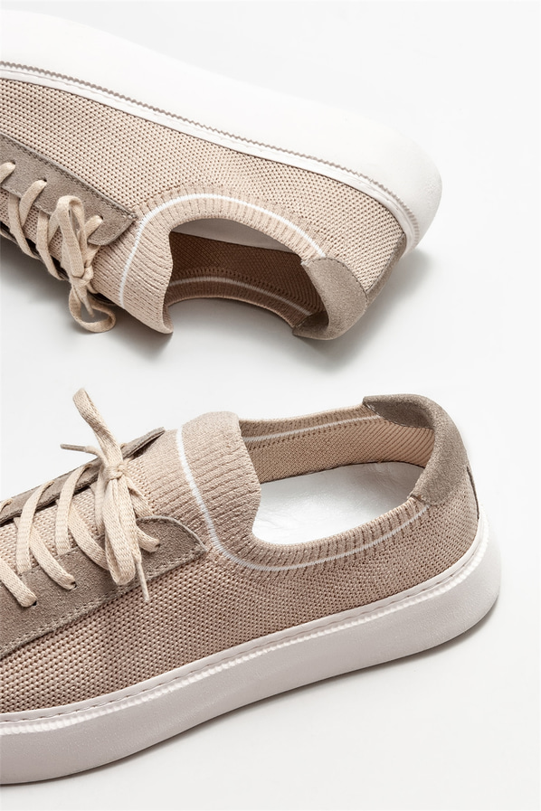Bej erkek günlük ayakkabı, günlük kullanım için - Elle Shoes