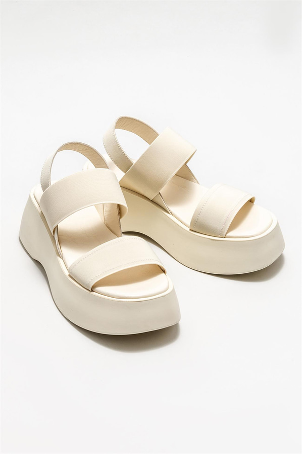 Bej dolgu topuklu kadın sandalet - Elle Shoes