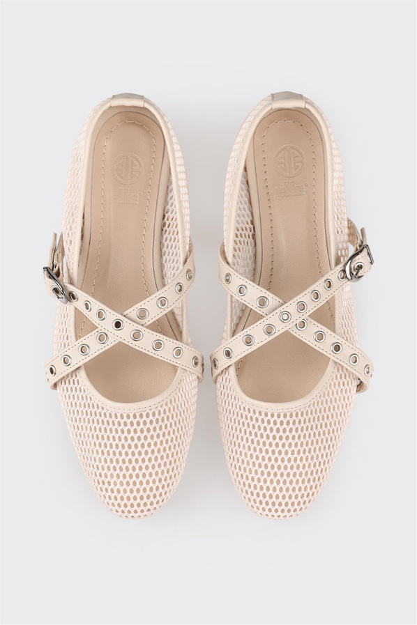 Bej kadın babet, günlük kullanım için - Elle Shoes