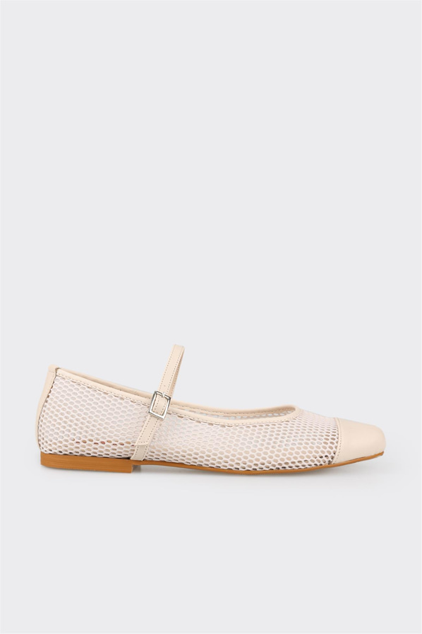 Bej kadın babet, günlük kullanım için - Elle Shoes