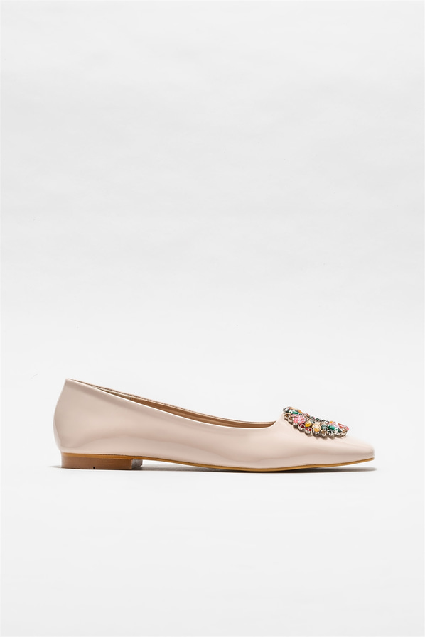 Bej kadın babet, günlük kullanım için - Elle Shoes