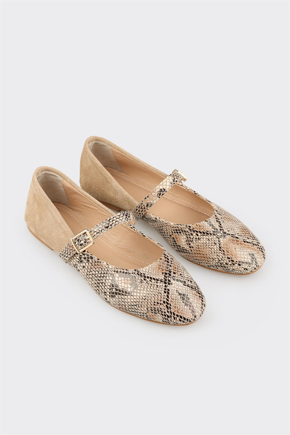 Bej kadın babet, günlük kullanım için - Elle Shoes