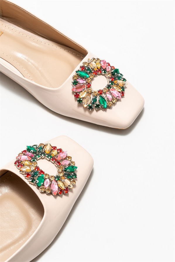 Bej kadın babet, günlük kullanım için - Elle Shoes