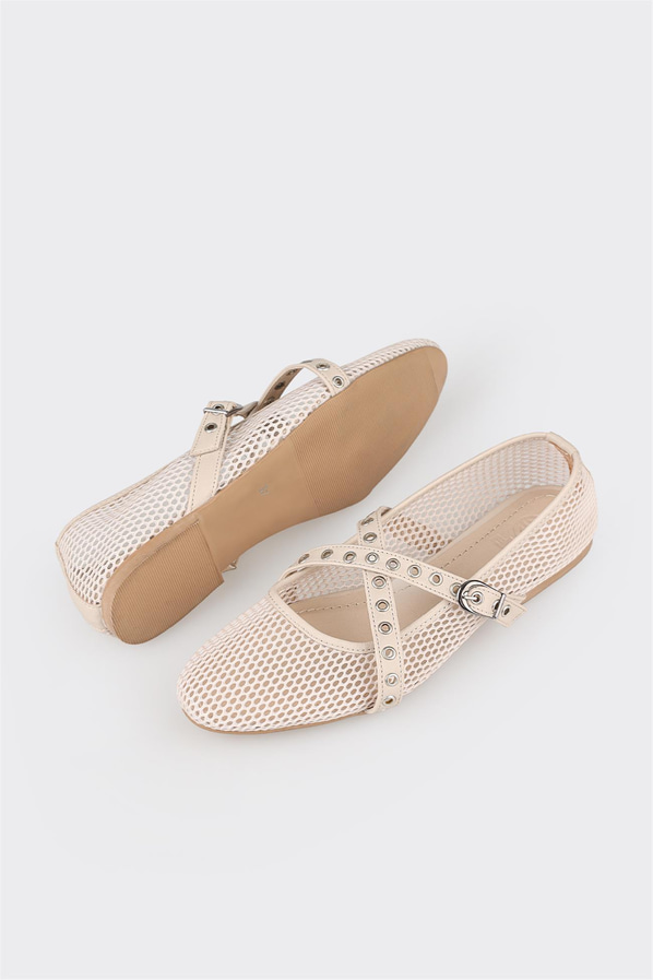 Bej kadın babet, günlük kullanım için - Elle Shoes
