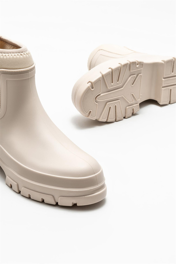 Bej kadın bot, günlük kullanım için - Elle Shoes