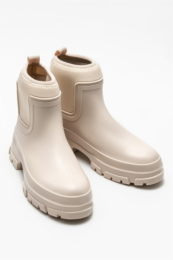 Bej kadın bot, günlük kullanım için - Elle Shoes