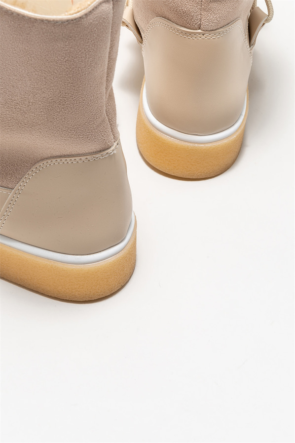 Bej kadın bot, günlük kullanım için - Elle Shoes