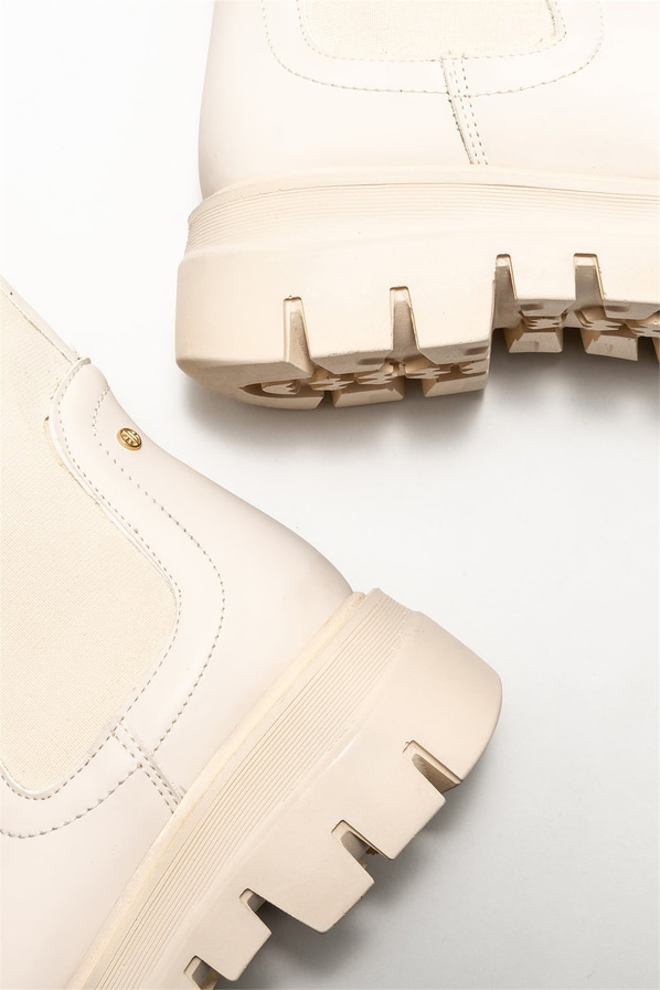 Bej düz kadın bot, günlük kullanım için - Elle Shoes