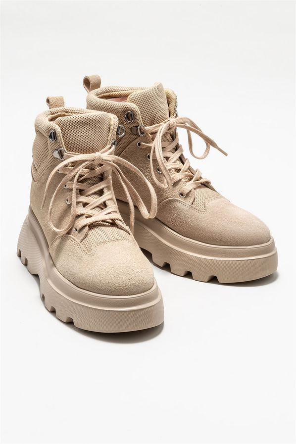 Bej düz kadın bot, günlük kullanım için - Elle Shoes