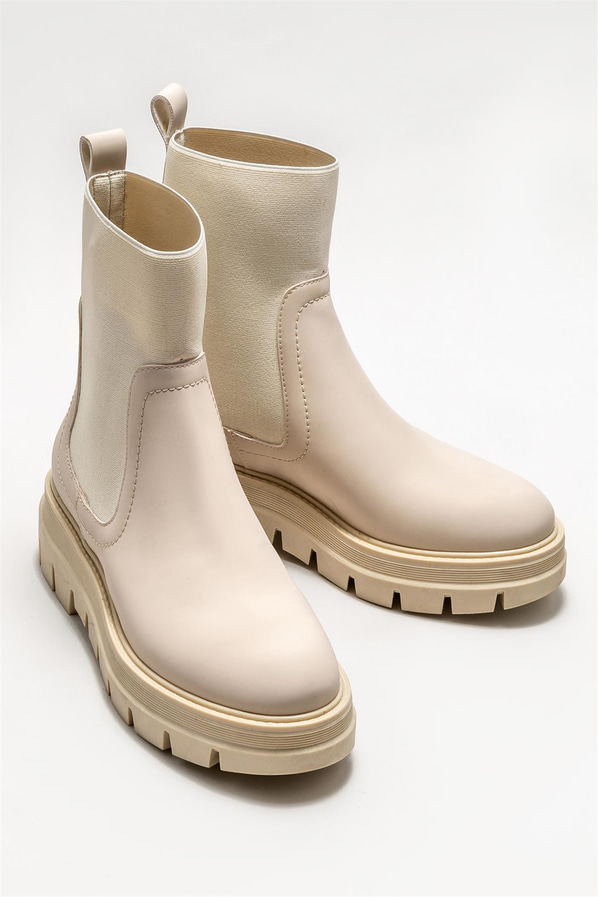 Bej düz kadın chelsea bot, günlük kullanım için - Elle Shoes