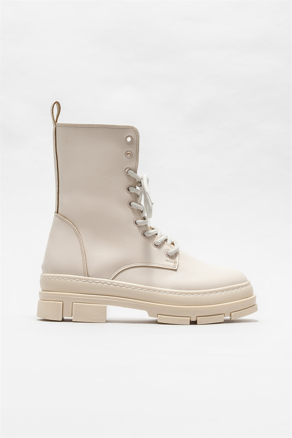 Bej düz kadın bot, günlük kullanım için - Elle Shoes