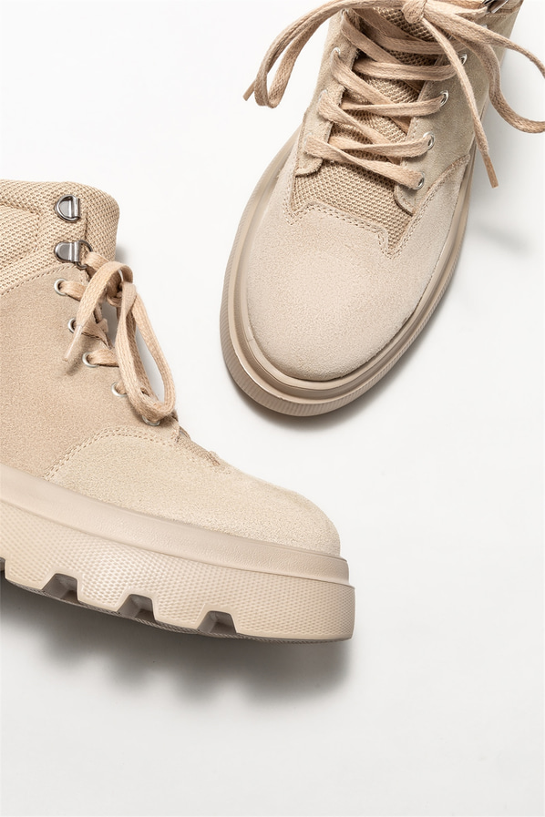 Bej düz kadın bot, günlük kullanım için - Elle Shoes