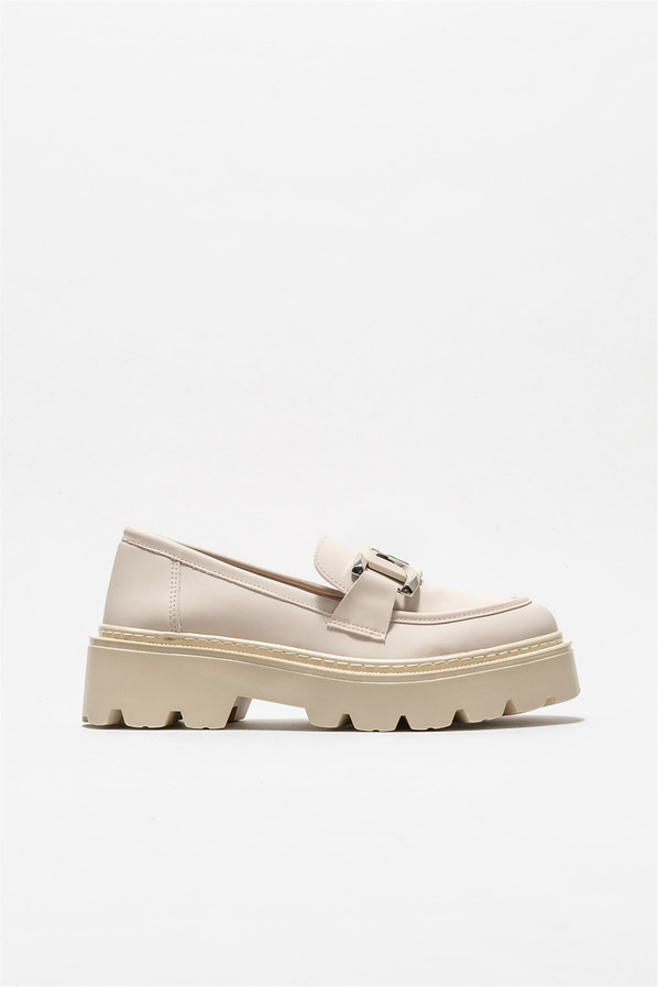 Bej kadın loafer, günlük kullanım için - Elle Shoes