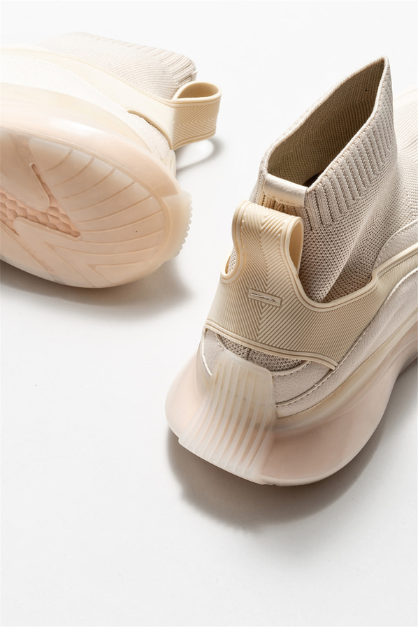 Bej kadın bot, günlük kullanım için - Elle Shoes