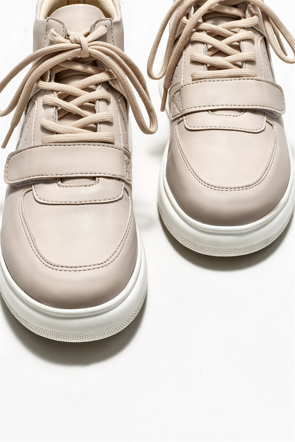 Bej kadın bot, günlük kullanım için - Elle Shoes
