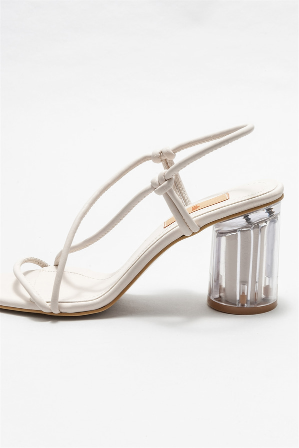 Bej topuklu kadın sandalet, günlük kullanım için - Elle Shoes