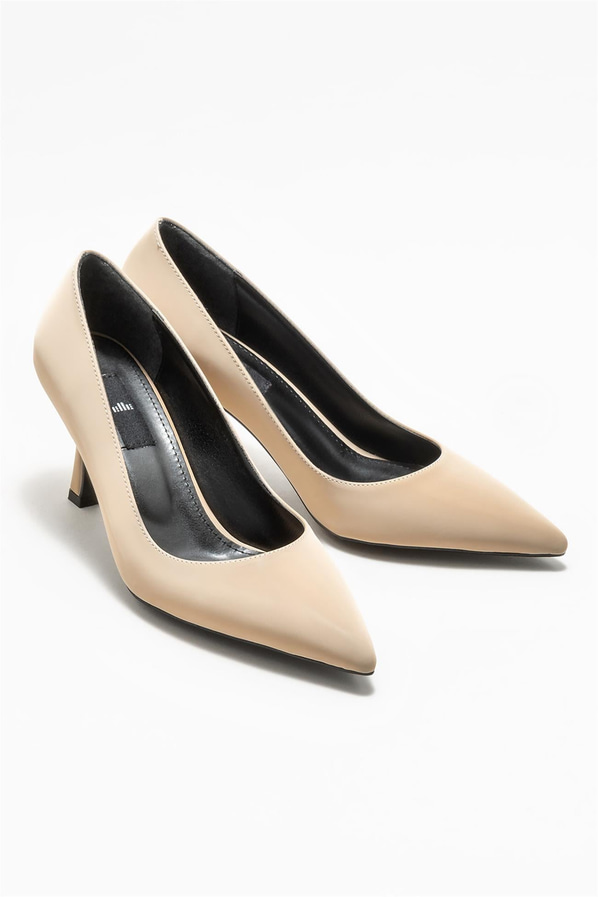 Bej kadın stiletto, rahat kullanım için - Elle Shoes