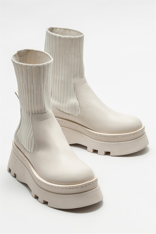 Bej topuklu kadın bot - Elle Shoes