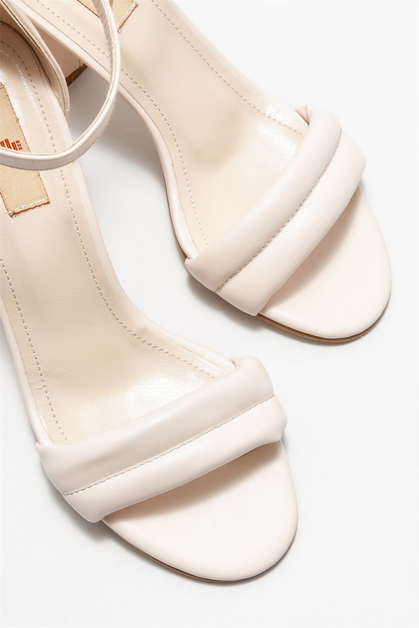 Bej topuklu kadın sandalet - Elle Shoes