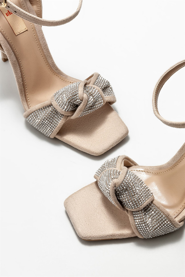Bej topuklu kadın sandalet - Elle Shoes