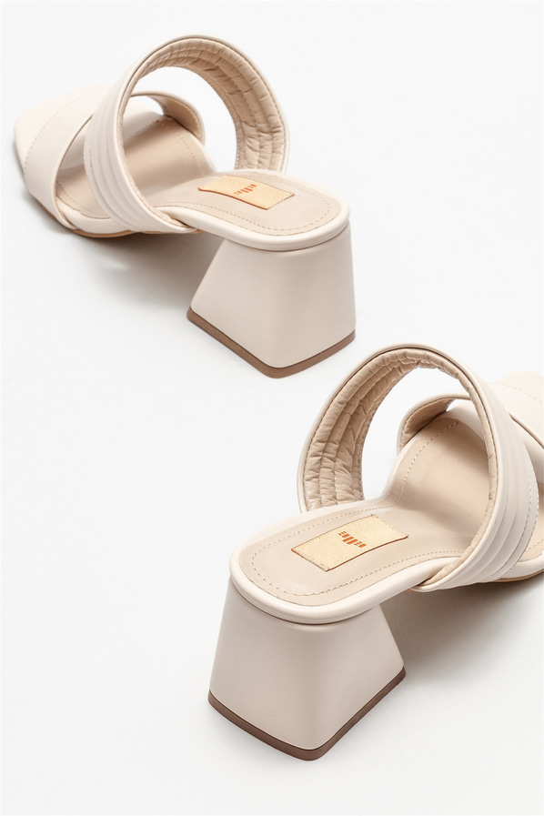 Bej topuklu kadın terlik - Elle Shoes