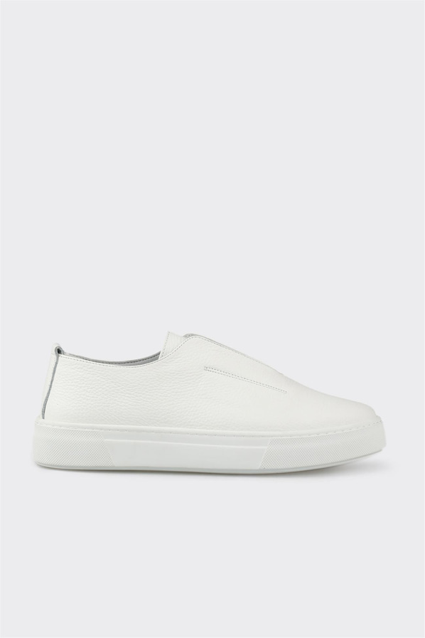 Beyaz deri bağcıklı erkek günlük ayakkabı, rahat kullanım için - Elle Shoes