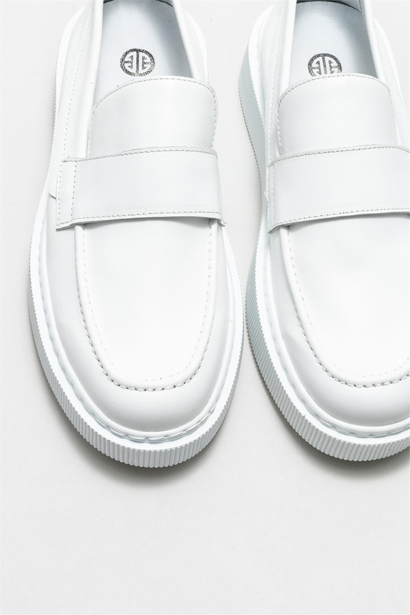 Beyaz deri erkek loafer - Elle Shoes