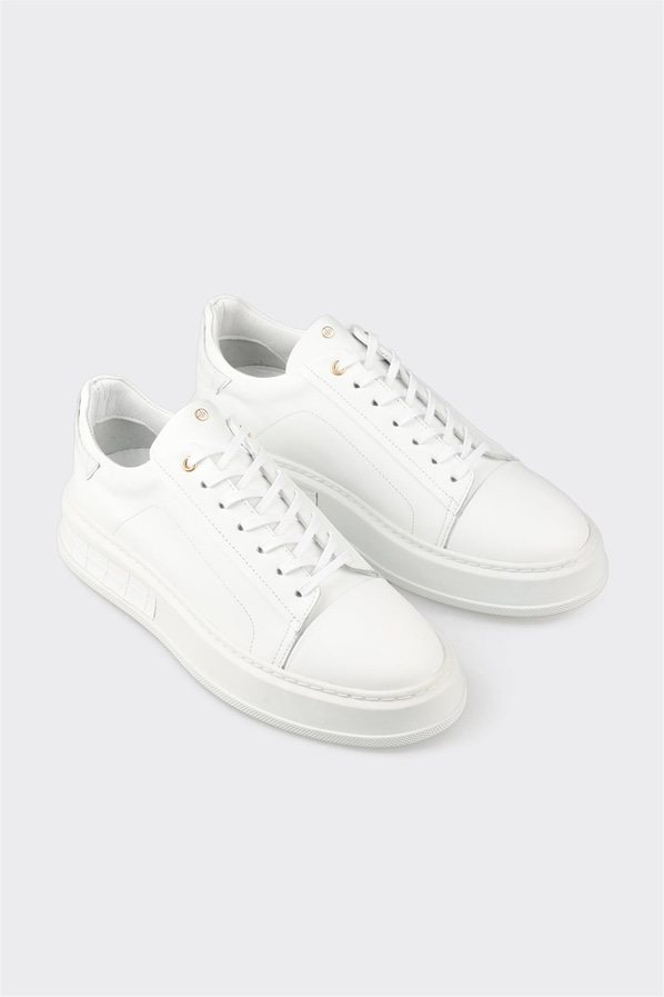 Beyaz deri erkek spor ayakkabı, rahat kullanım için - Elle Shoes