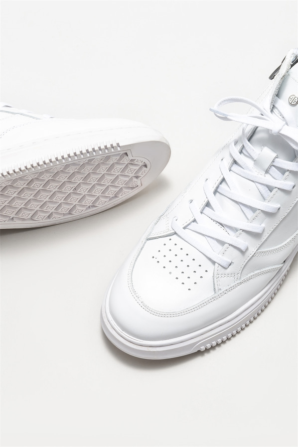Beyaz deri erkek günlük bot, günlük kullanım için - Elle Shoes