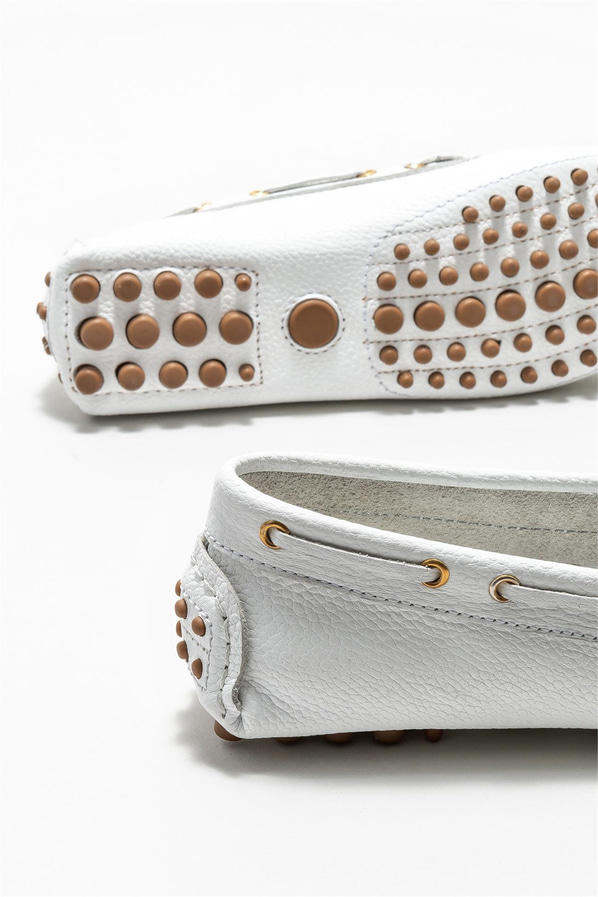 Beyaz deri kadın loafer, günlük kullanım için - Elle Shoes